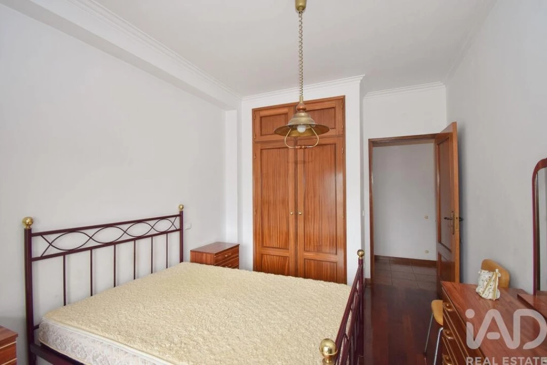 Apartamento T2 para Arrendamento em Miranda do Corvo Foto 13