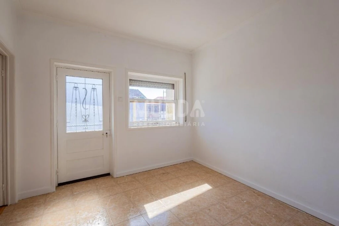 Moradia T6 para Venda em Ovar, São João, Arada e São Vicente de Pereira Jusã Foto 5