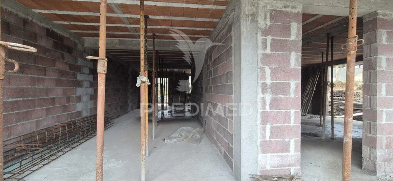 Moradia T3 para Venda em Soutelo Foto 4