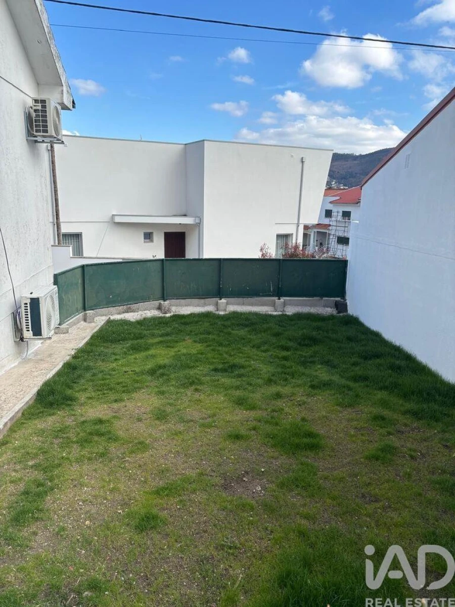 Moradia T5 para Venda em Gualtar Foto 5