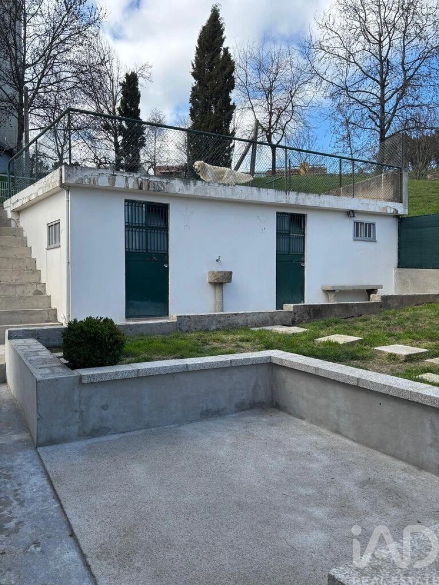 Moradia T5 para Venda em Gualtar Foto 9