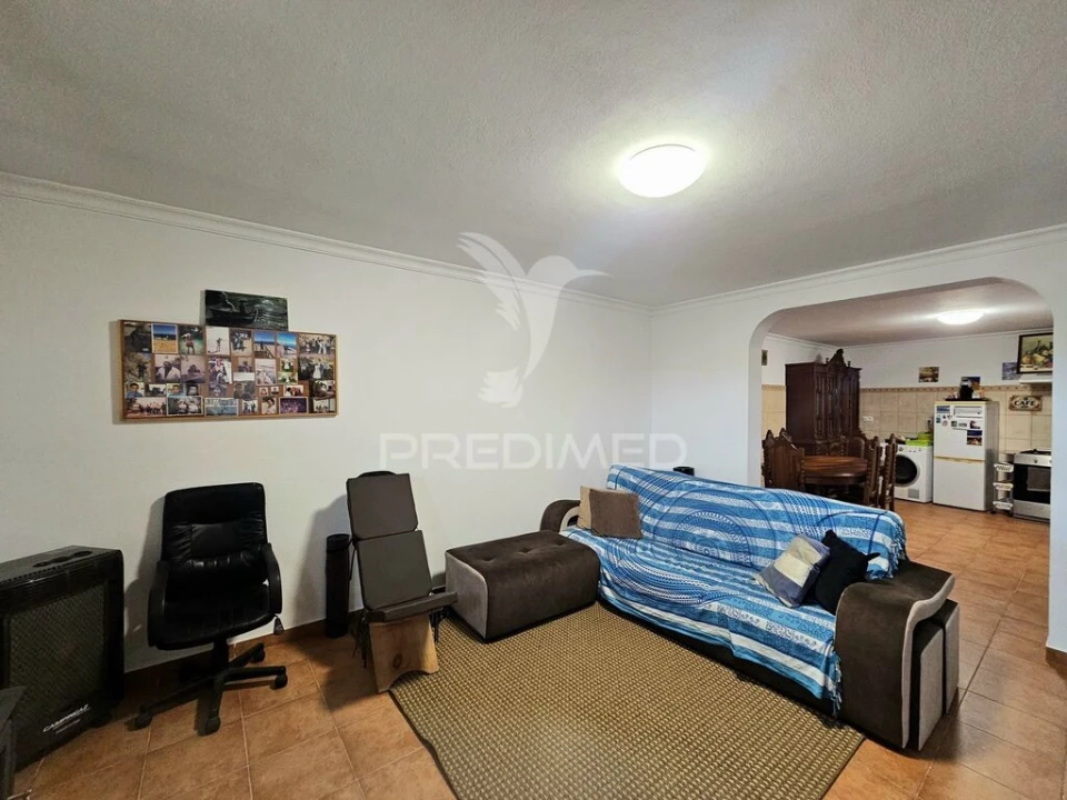 Moradia T2 para Venda em Santa Barbara de Padrões Foto 5