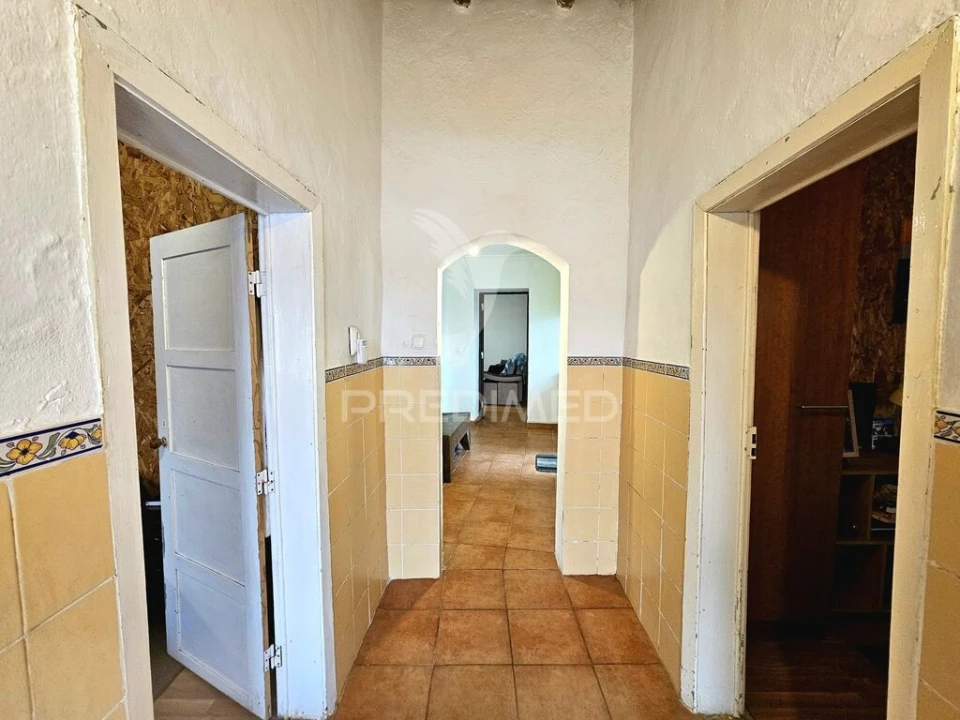 Moradia T2 para Venda em Santa Barbara de Padrões Foto 7