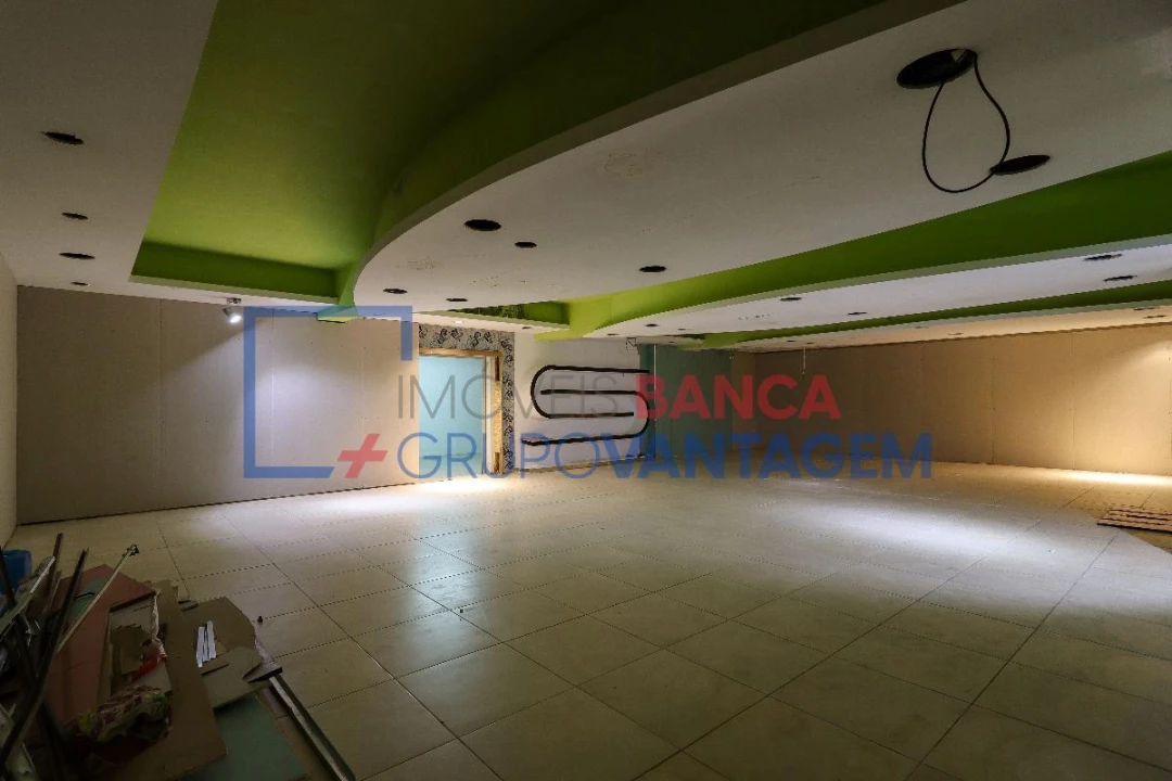 Loja para Venda em Santa Maria, São Pedro e Matacães Foto 16