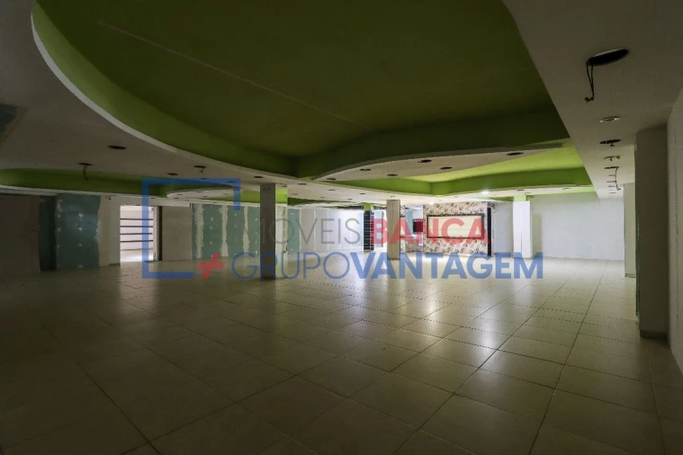 Loja para Venda em Santa Maria, São Pedro e Matacães Foto 13