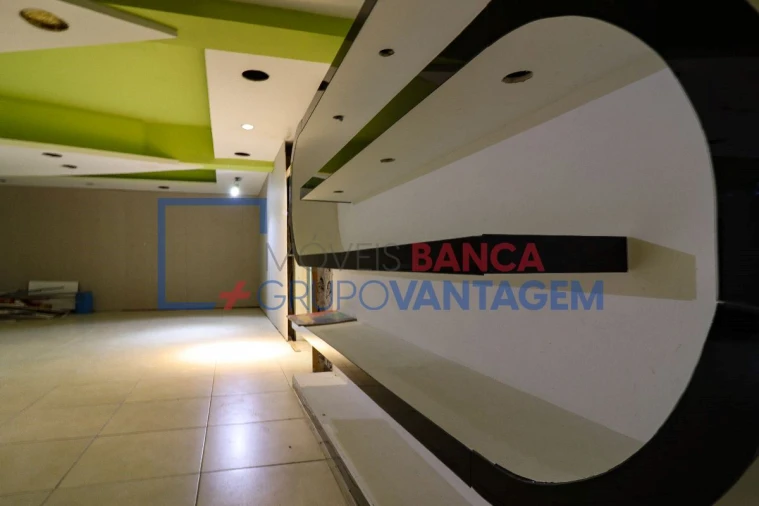 Loja para Venda em Santa Maria, São Pedro e Matacães Foto 19