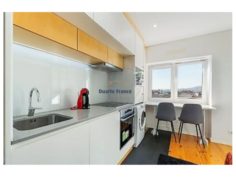 Apartamento T1 para Venda em Campanhã Foto 2