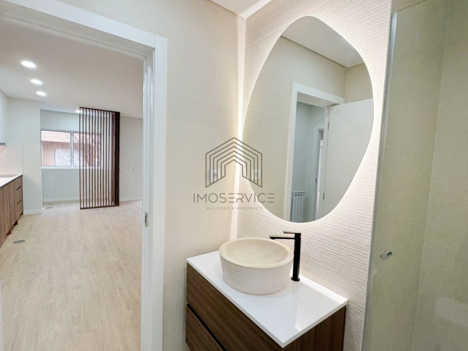 Apartamento T3 para Venda em Espinho Foto 5