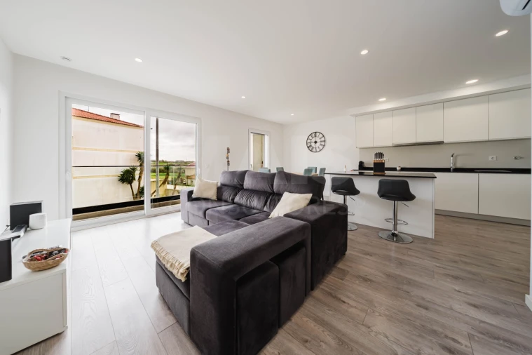 Apartamento T2 para Venda em Atouguia da Baleia Foto 8