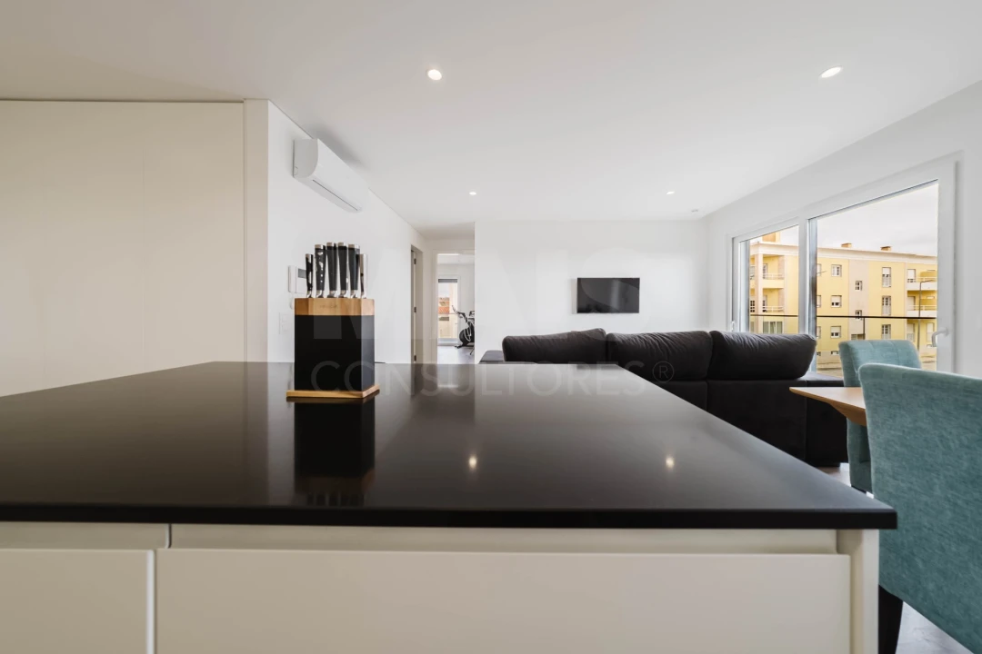 Apartamento T2 para Venda em Atouguia da Baleia Foto 5