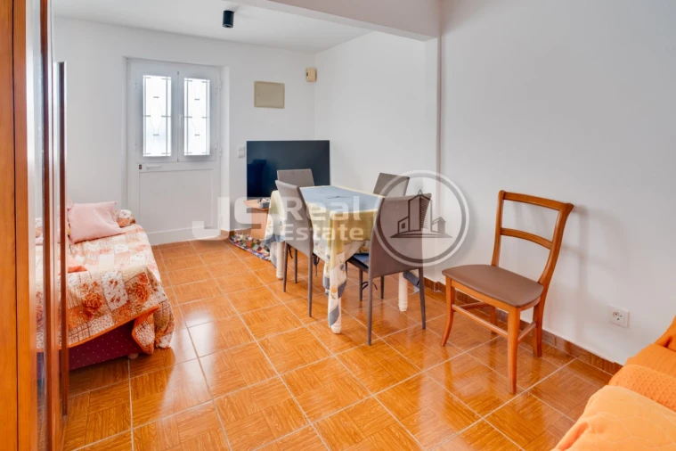 Moradia T5 para Venda em Funchal (Santa Maria Maior) Foto 28