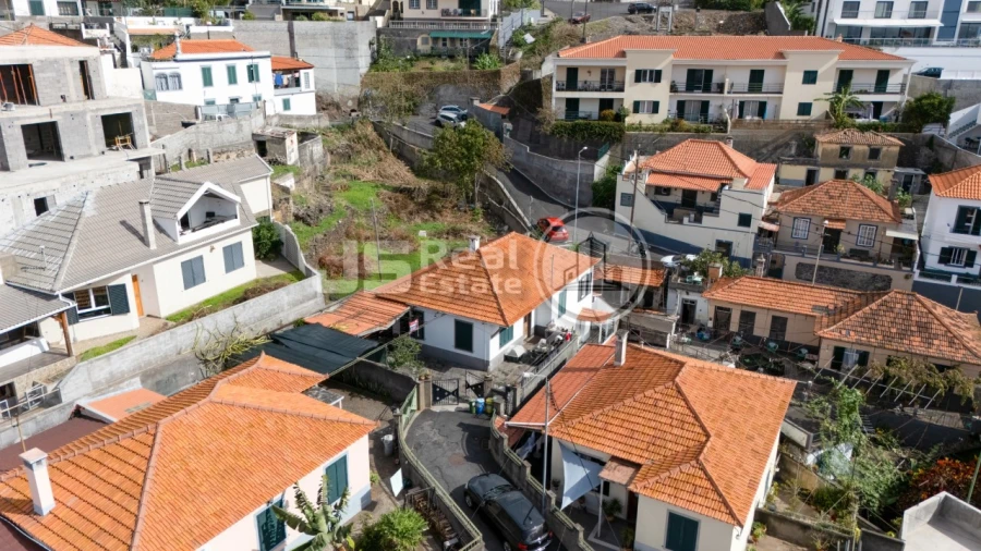 Moradia T5 para Venda em Funchal (Santa Maria Maior) Foto 34