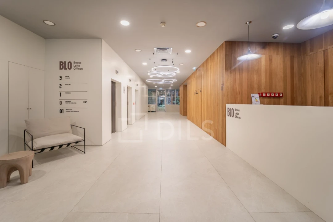 Escritório para Arrendamento em Lordelo do Ouro e Massarelos Foto 11