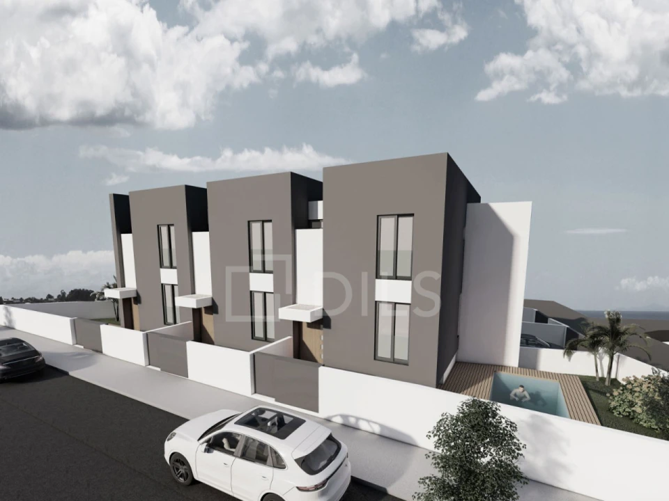 Moradia T3 para Venda em Madalena Foto 18