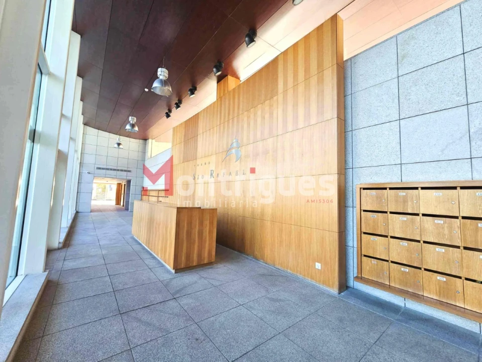 Apartamento T2 para Venda em Parque das Nações Foto 4