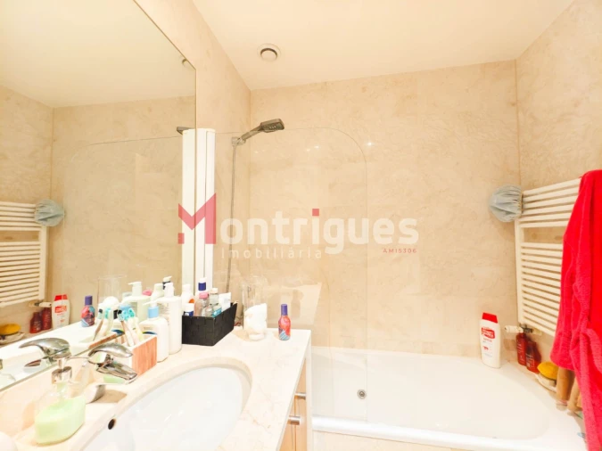 Apartamento T2 para Venda em Parque das Nações Foto 16