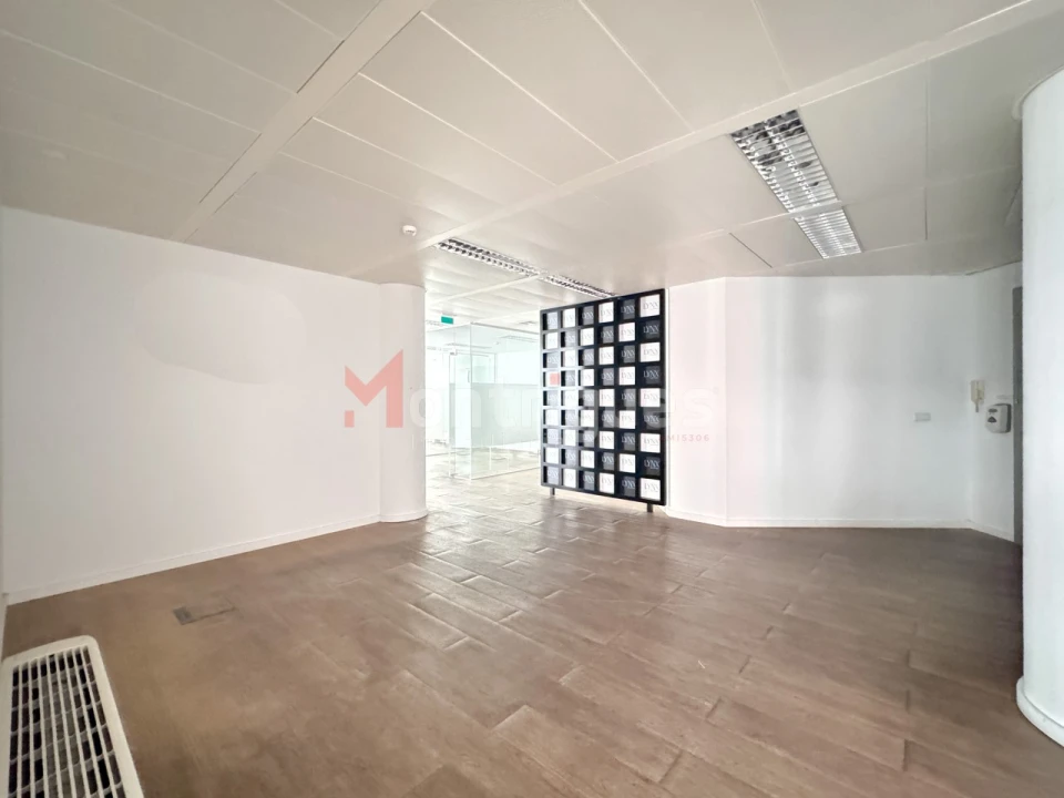 Escritório para Venda em Avenidas Novas Foto 9