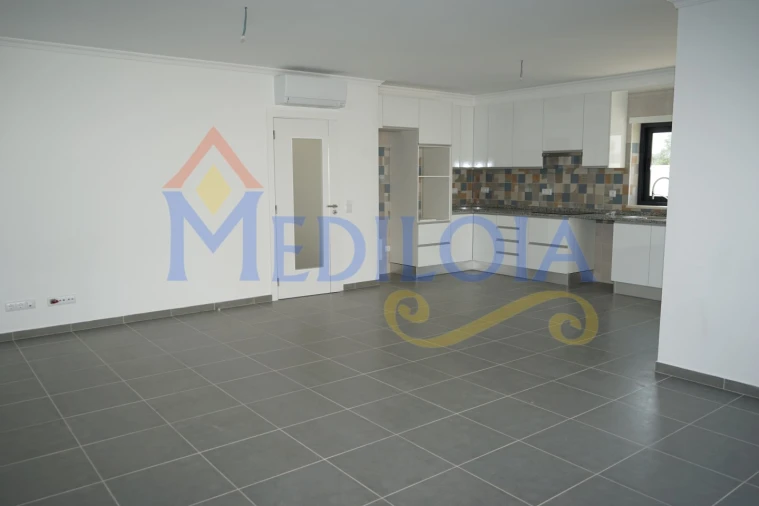 Moradia T3 para Venda em Vila Nova de Cacela Foto 12