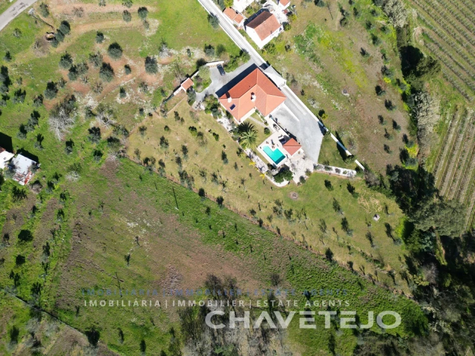 Moradia T3 para Venda em Areias e Pias Foto 63