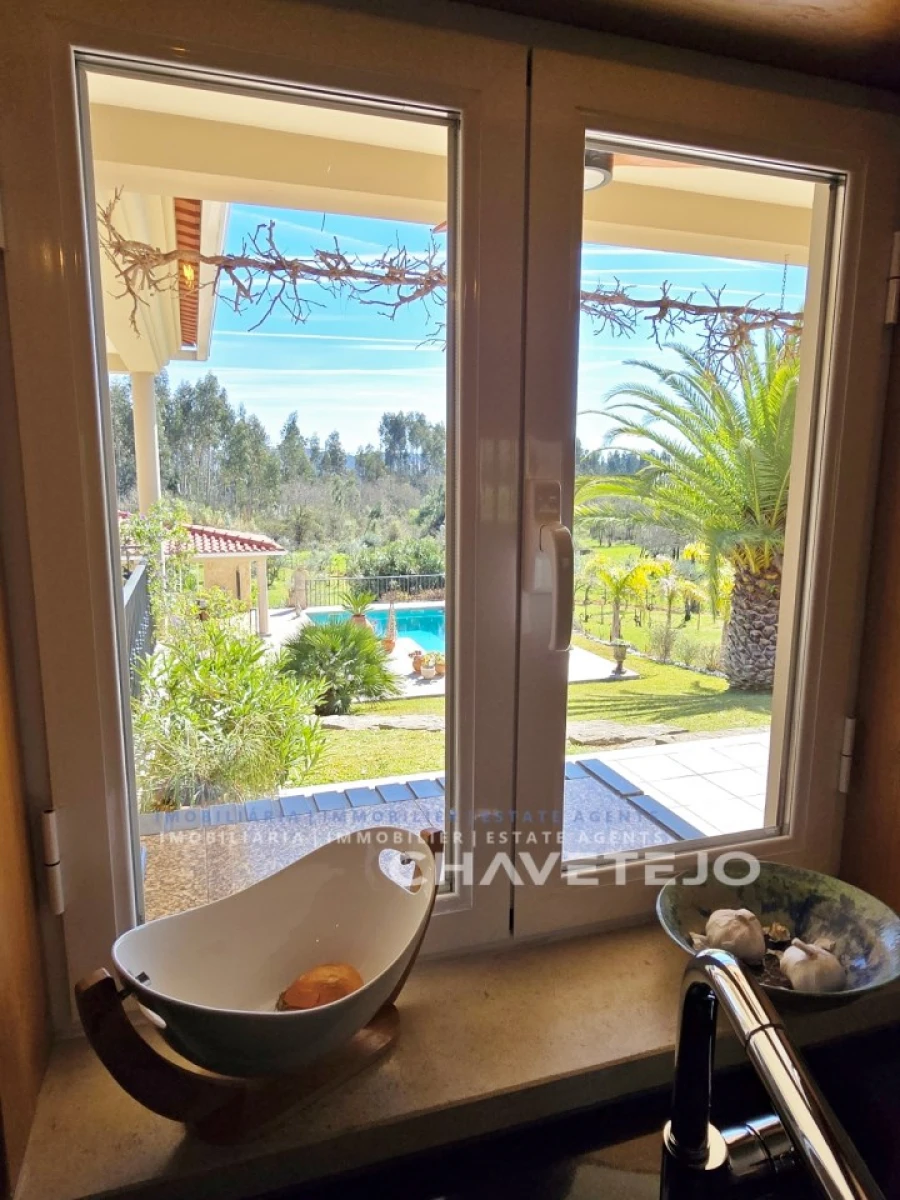 Moradia T3 para Venda em Areias e Pias Foto 21