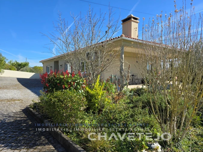 Moradia T3 para Venda em Areias e Pias Foto 76