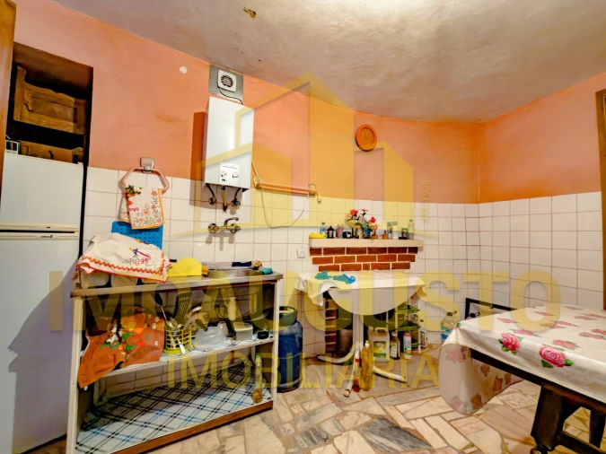 Moradia T3 para Venda em Almofala e Escarigo Foto 4