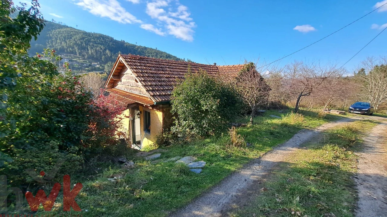 Terreno para Venda em Sazes da Beira Foto 2