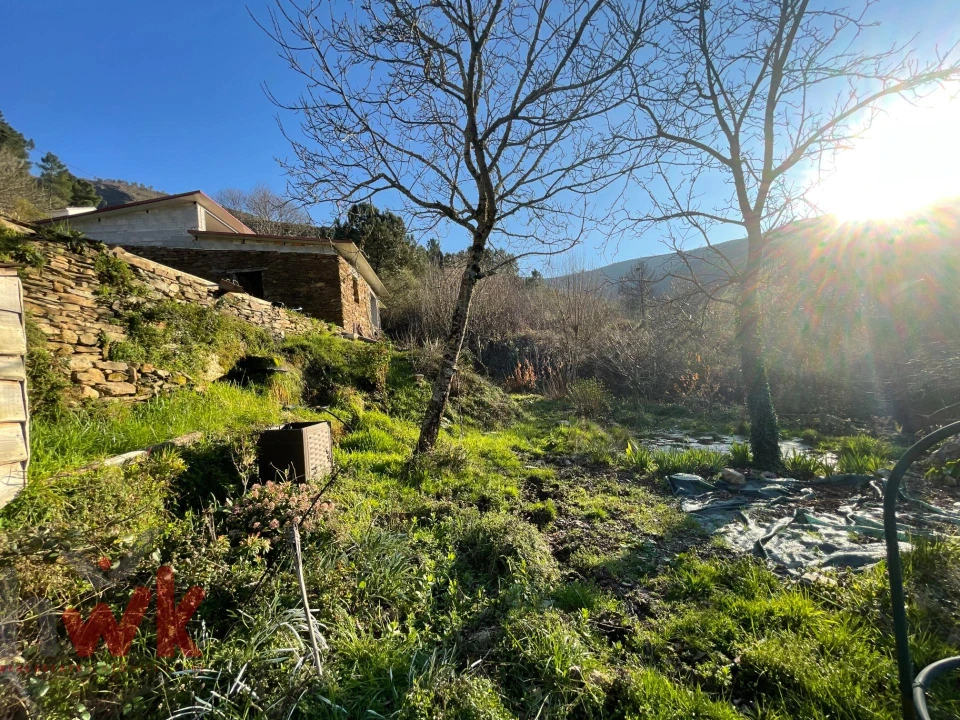 Terreno para Venda em Sazes da Beira Foto 23