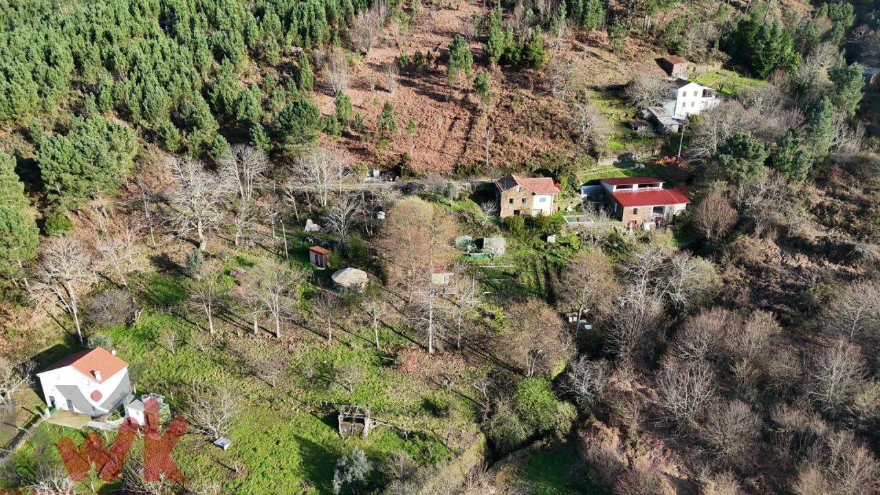 Terreno para Venda em Sazes da Beira Foto 4