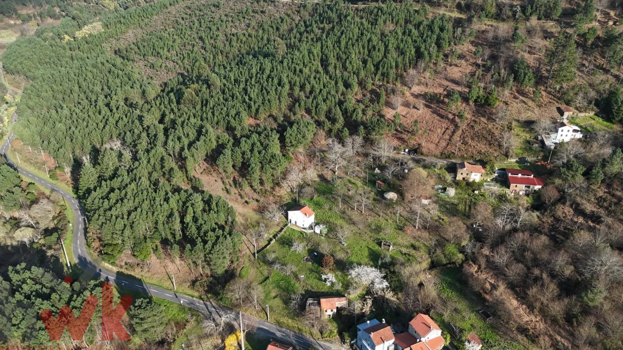 Terreno para Venda em Sazes da Beira Foto 5