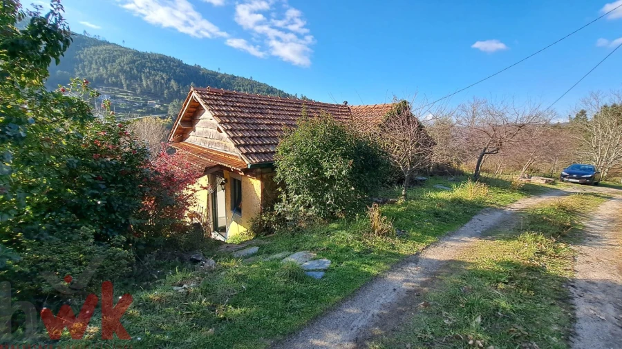 Terreno para Venda em Sazes da Beira Foto 2