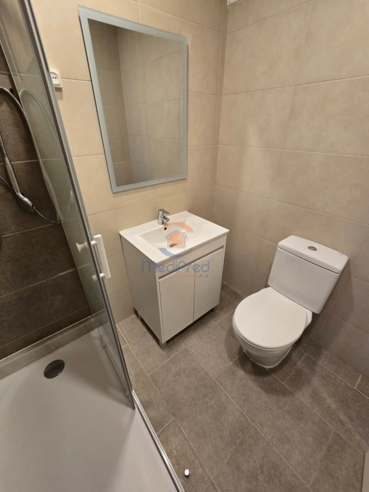 Apartamento T3 para Venda em Sacavém e Prior Velho Foto 24