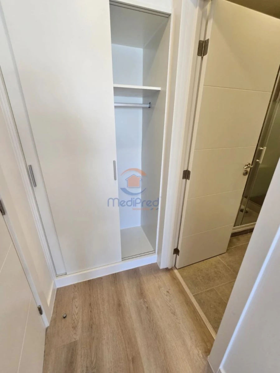 Apartamento T3 para Venda em Sacavém e Prior Velho Foto 16