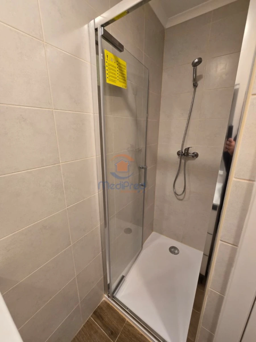 Apartamento T3 para Venda em Sacavém e Prior Velho Foto 31