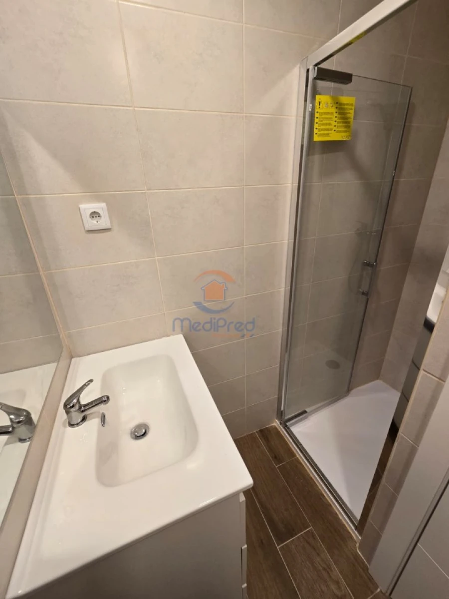 Apartamento T3 para Venda em Sacavém e Prior Velho Foto 32