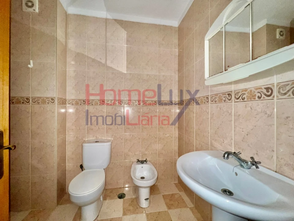 Apartamento T4 para Venda em Lamego (Almacave e Sé) Foto 7