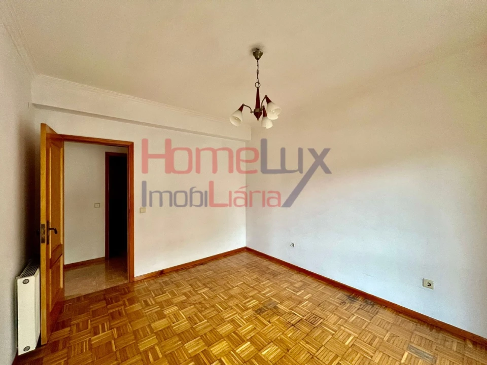 Apartamento T4 para Venda em Lamego (Almacave e Sé) Foto 18