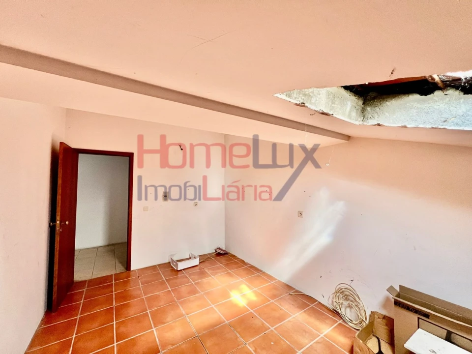 Apartamento T4 para Venda em Lamego (Almacave e Sé) Foto 28