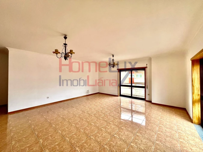 Apartamento T4 para Venda em Lamego (Almacave e Sé) Foto 10