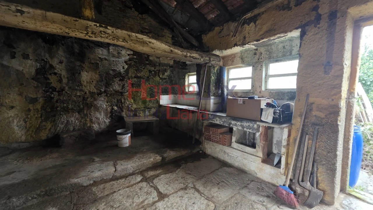 Moradia T3 para Venda em Frende Foto 13