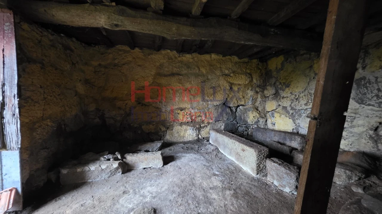 Moradia T3 para Venda em Frende Foto 19