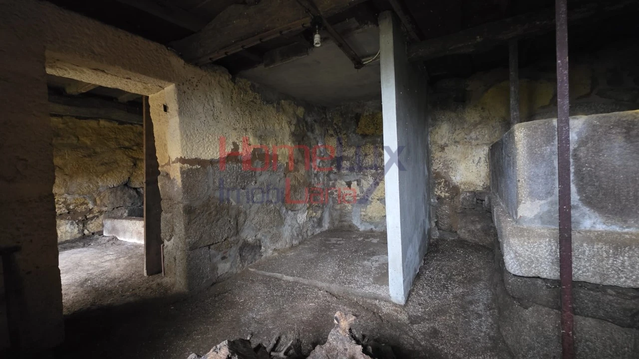 Moradia T3 para Venda em Frende Foto 20