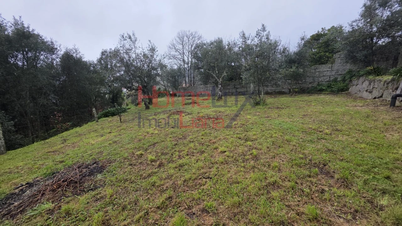 Moradia T3 para Venda em Frende Foto 27