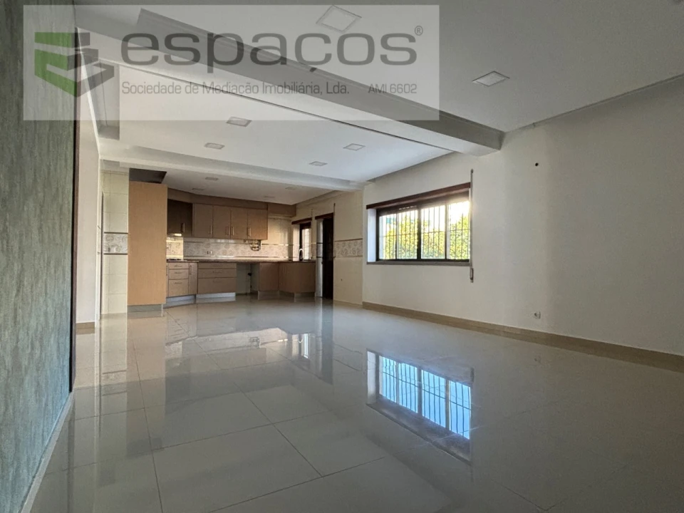 Moradia T4 para Venda em Castelo Branco Foto 2