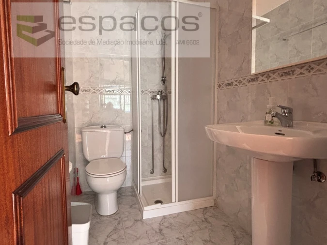 Moradia T4 para Venda em Castelo Branco Foto 24