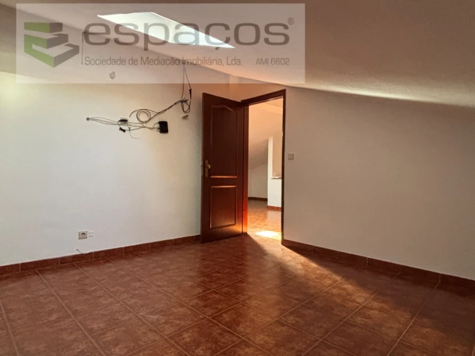 Moradia T4 para Venda em Castelo Branco Foto 22