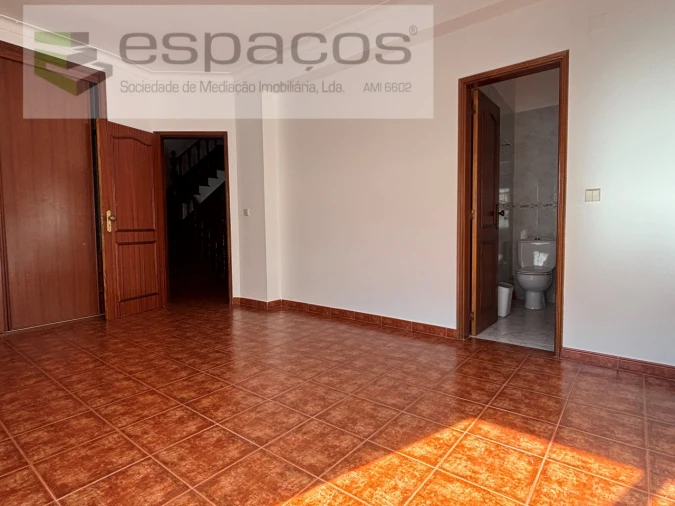 Moradia T4 para Venda em Castelo Branco Foto 15