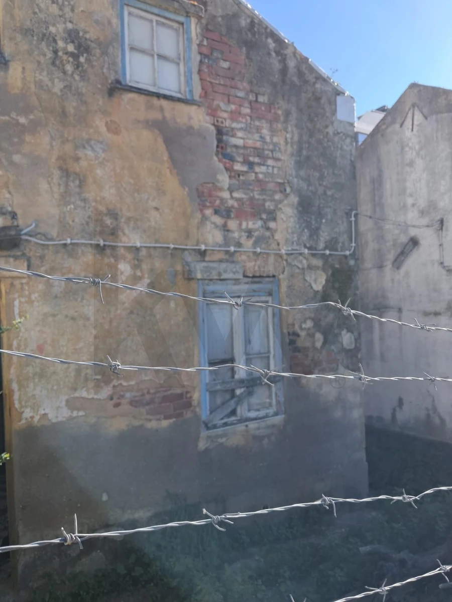 Moradia T3 para Venda em São Domingos de Benfica Foto 3