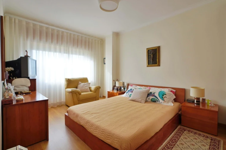 Apartamento T3 para Venda em Falagueira-Venda Nova Foto 15