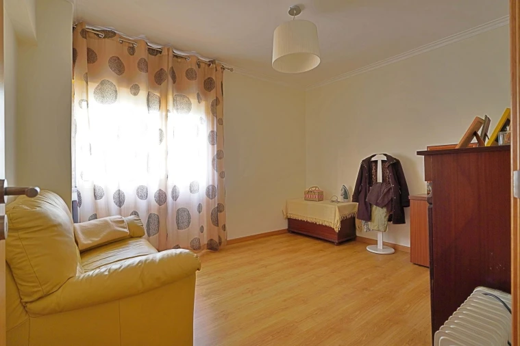 Apartamento T3 para Venda em Falagueira-Venda Nova Foto 23